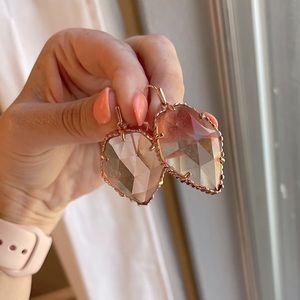 Kendra Scott Framed Tessa Gold Drop Earrings in rose gold transparent glass